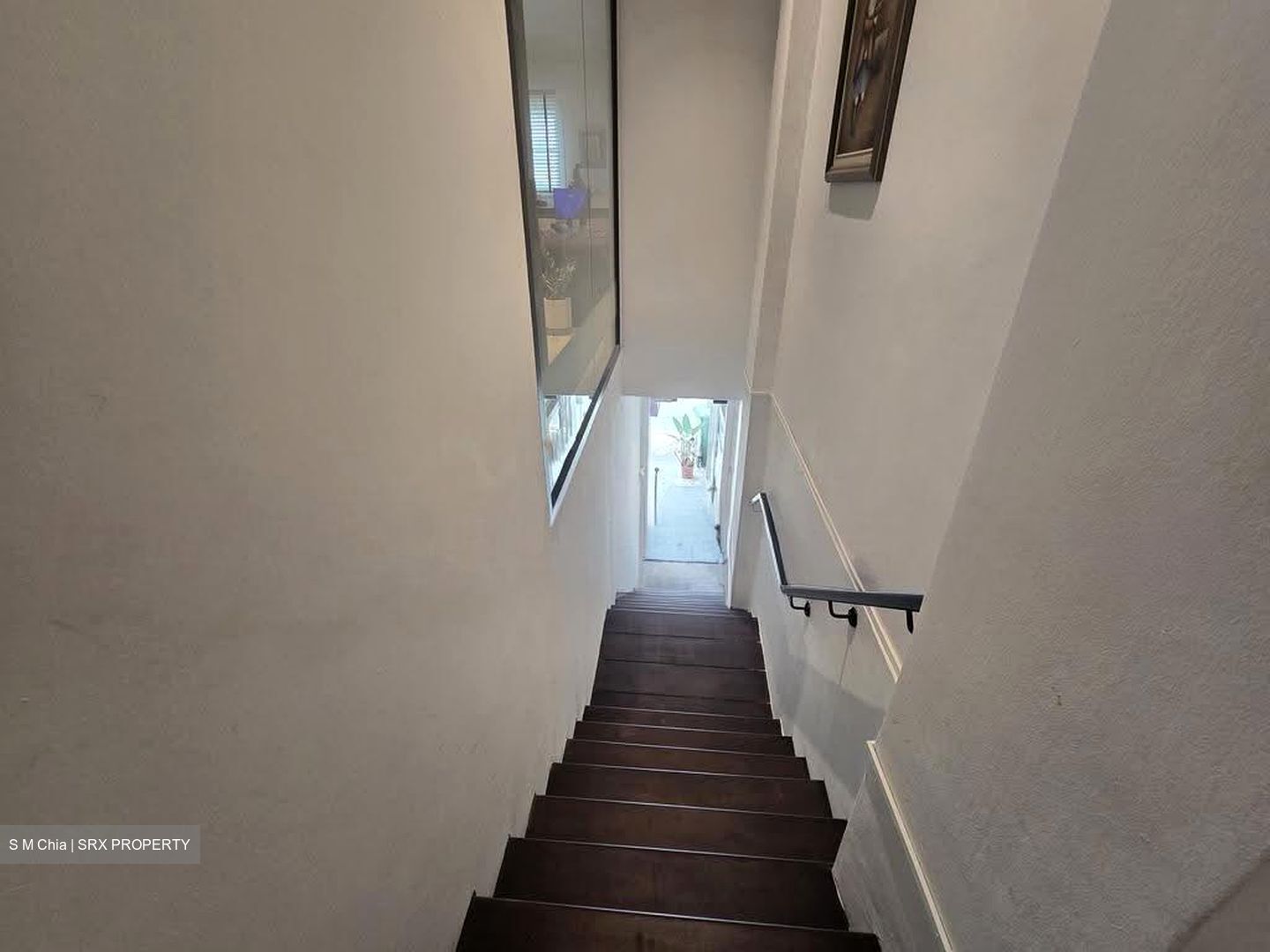 River Valley Road (D9), Office #637747521